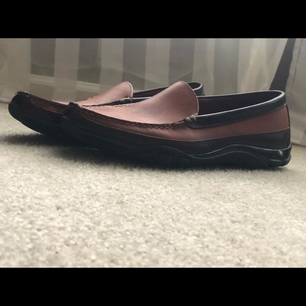 Men Allen Edmonds loafers.